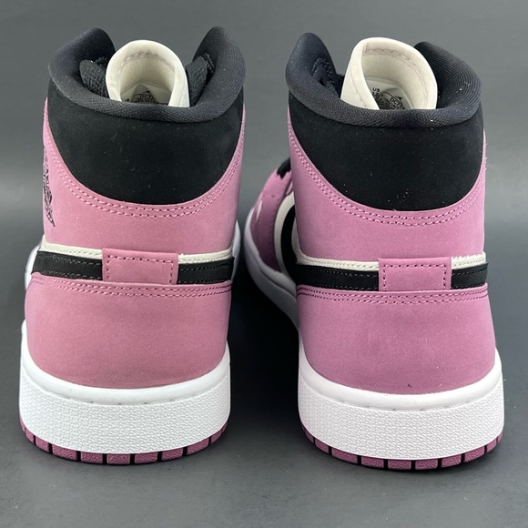 Jordan 1 Mid SE Berry Pink  (DC7267-500) Women Size 12 - Picture 8 of 10